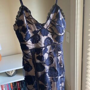 Lulus Alluring Dream Navy Blue Floral Mesh Lace Trumpet Midi Dress S